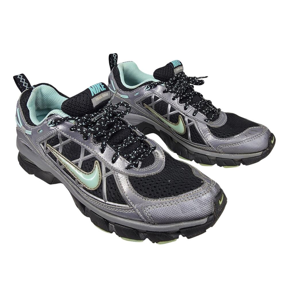 NIKE AIR MAX TRAIL RIDGE 2010 RUNNING SNEAKER – WOMEN’S SIZE 8 – GRAY/BLACK/MINT